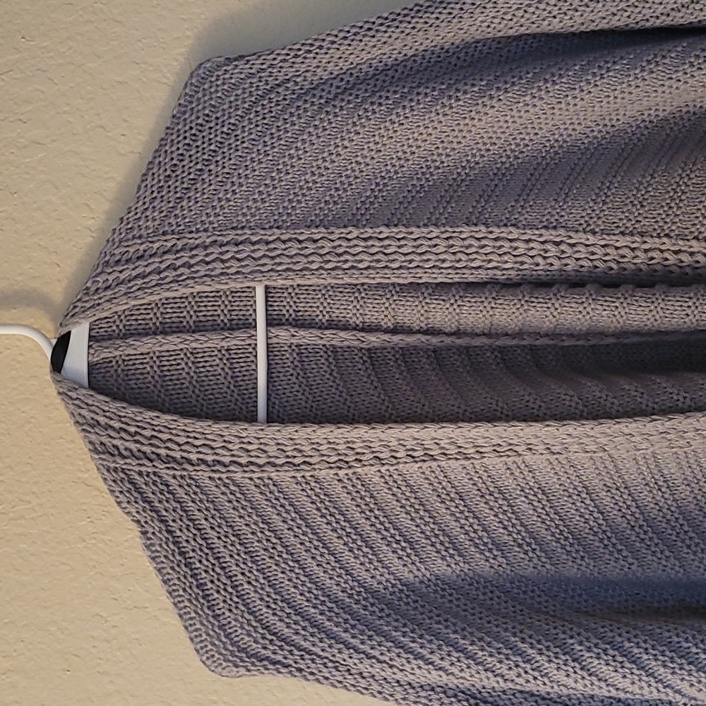 Cardigan - Picture 2 of 3